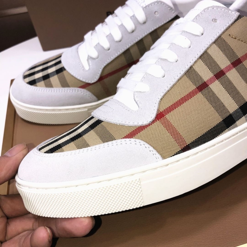 Burberry Sneakers